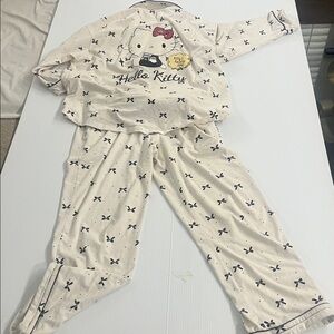 Hello Kitty 2 Piece Pajama Set Sz M